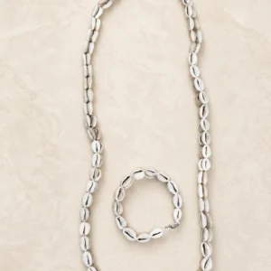 Collar de Caracoles Tejido orisha Aje / Ileke Aje Cowries with idde